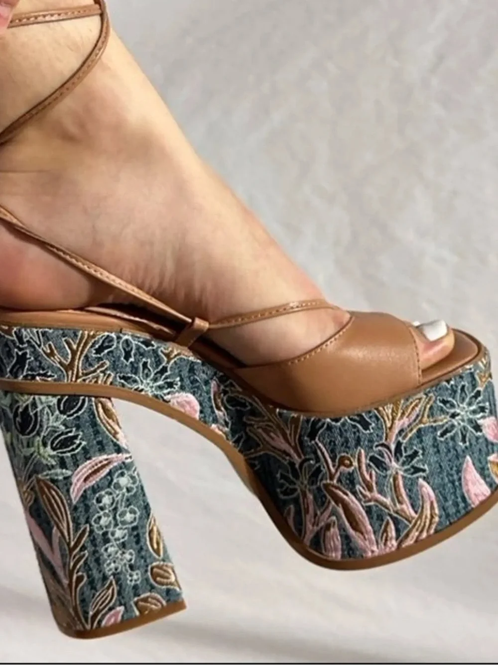 STEVE MADDEN ANIKA TAN LEATHER